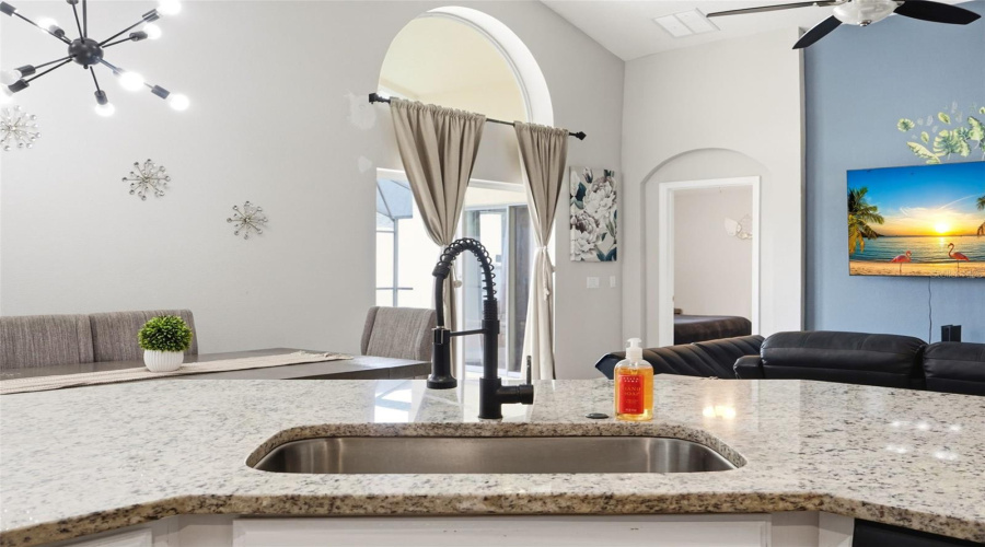 KISSIMMEE, Florida 34746, 4 Bedrooms Bedrooms, ,3 BathroomsBathrooms,Residential,For Sale,CUMBRIAN LAKES,0,MFRO6416489