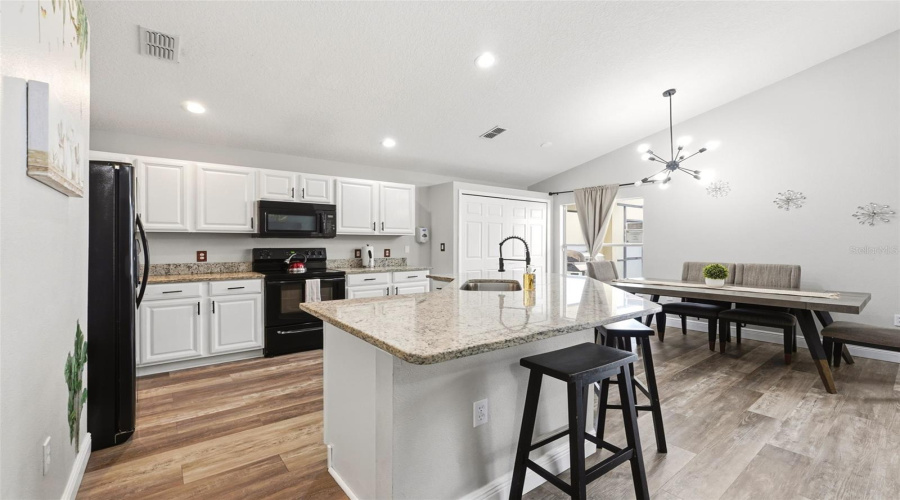 KISSIMMEE, Florida 34746, 4 Bedrooms Bedrooms, ,3 BathroomsBathrooms,Residential,For Sale,CUMBRIAN LAKES,0,MFRO6416489