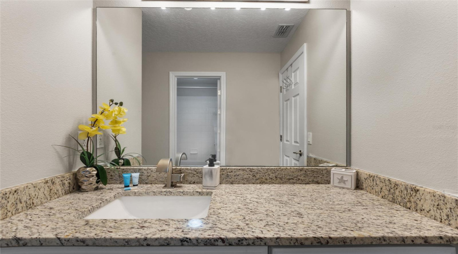 KISSIMMEE, Florida 34746, 4 Bedrooms Bedrooms, ,3 BathroomsBathrooms,Residential,For Sale,CUMBRIAN LAKES,0,MFRO6416489