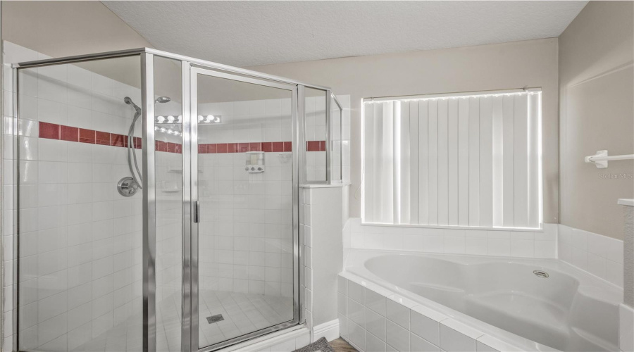 KISSIMMEE, Florida 34746, 4 Bedrooms Bedrooms, ,3 BathroomsBathrooms,Residential,For Sale,CUMBRIAN LAKES,0,MFRO6416489