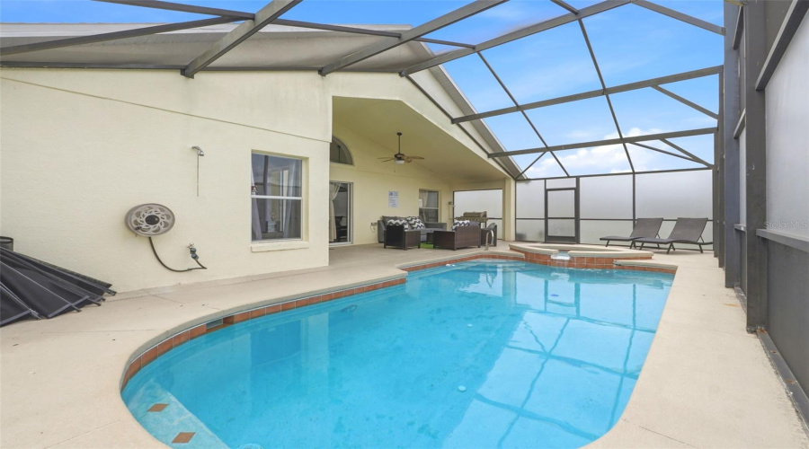 KISSIMMEE, Florida 34746, 4 Bedrooms Bedrooms, ,3 BathroomsBathrooms,Residential,For Sale,CUMBRIAN LAKES,0,MFRO6416489