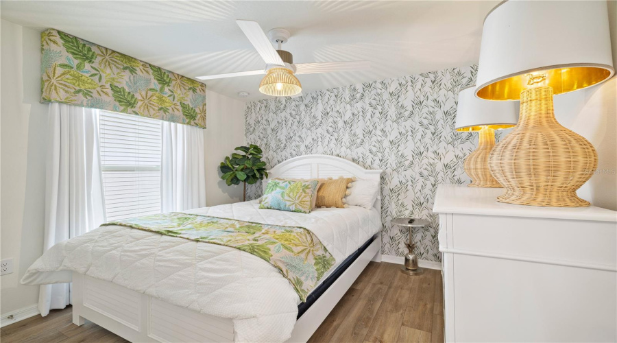 DAVENPORT, Florida 33896, 3 Bedrooms Bedrooms, ,2 BathroomsBathrooms,Residential,For Sale,OVERPOOL,0,MFRS5151132