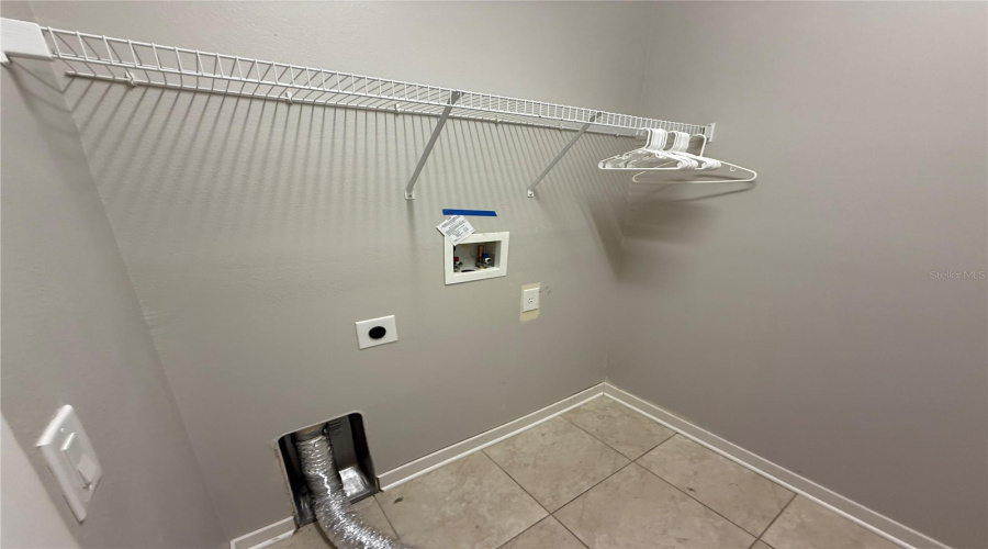 KISSIMMEE, Florida 34746, 4 Bedrooms Bedrooms, ,2 BathroomsBathrooms,Residential,For Sale,TRADEWINDS,0,MFRO6416638