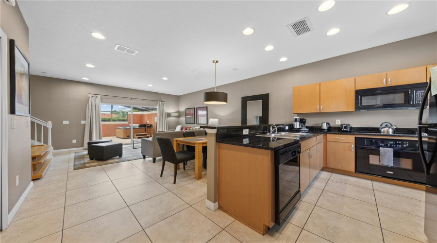 KISSIMMEE, Florida 34747, 2 Bedrooms Bedrooms, ,2 BathroomsBathrooms,Residential,For Sale,BIRD OF PARADISE,0,MFRO6416279