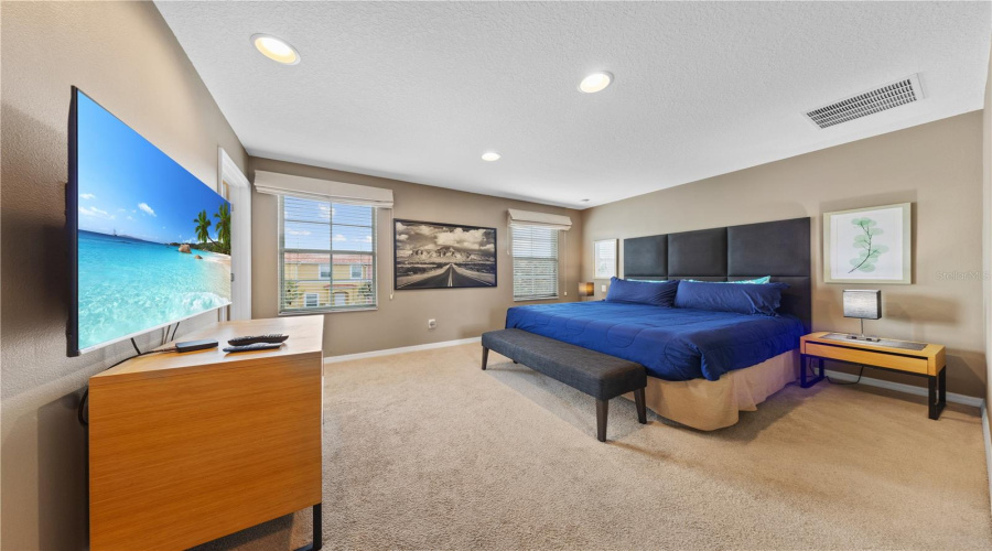 KISSIMMEE, Florida 34747, 2 Bedrooms Bedrooms, ,2 BathroomsBathrooms,Residential,For Sale,BIRD OF PARADISE,0,MFRO6416279
