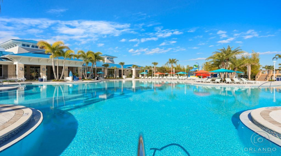 DAVENPORT, Florida 33897, 10 Bedrooms Bedrooms, ,8 BathroomsBathrooms,Residential,For Sale,LANA,0,MFRO6415851