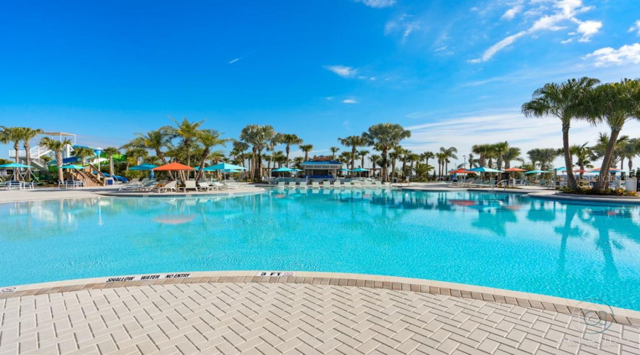 DAVENPORT, Florida 33897, 10 Bedrooms Bedrooms, ,8 BathroomsBathrooms,Residential,For Sale,LANA,0,MFRO6415851