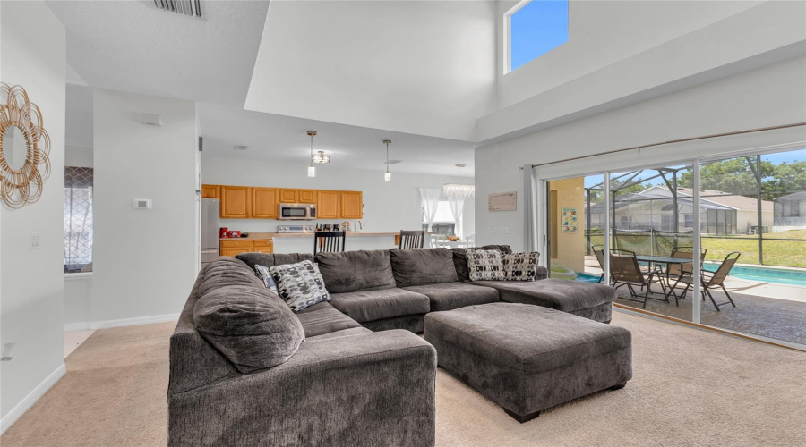 DAVENPORT, Florida 33897, 5 Bedrooms Bedrooms, ,3 BathroomsBathrooms,Residential,For Sale,LANCASTER,0,MFRTB8451603