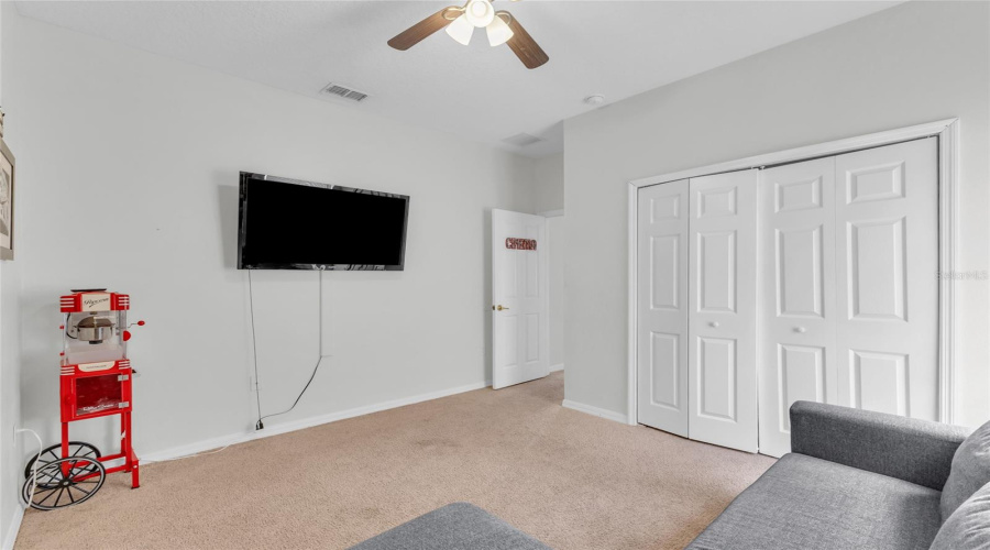 DAVENPORT, Florida 33897, 5 Bedrooms Bedrooms, ,3 BathroomsBathrooms,Residential,For Sale,LANCASTER,0,MFRTB8451603