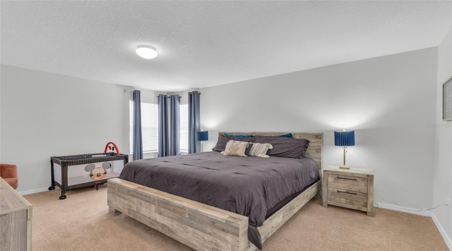 DAVENPORT, Florida 33897, 5 Bedrooms Bedrooms, ,3 BathroomsBathrooms,Residential,For Sale,LANCASTER,0,MFRTB8451603