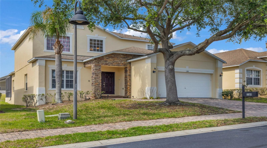 DAVENPORT, Florida 33897, 5 Bedrooms Bedrooms, ,3 BathroomsBathrooms,Residential,For Sale,LANCASTER,0,MFRTB8451603