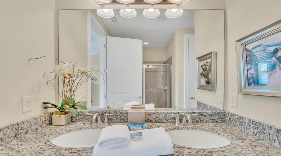 KISSIMMEE, Florida 34747, 8 Bedrooms Bedrooms, ,7 BathroomsBathrooms,Residential,For Sale,NOVI,0,MFRTB8518783