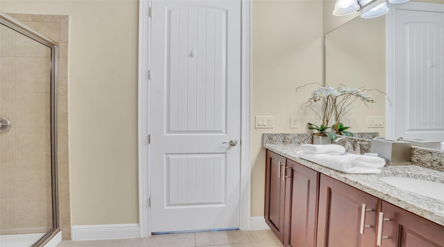 KISSIMMEE, Florida 34747, 8 Bedrooms Bedrooms, ,7 BathroomsBathrooms,Residential,For Sale,NOVI,0,MFRTB8518783