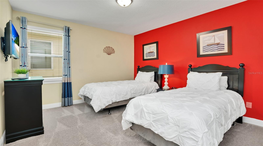 KISSIMMEE, Florida 34747, 8 Bedrooms Bedrooms, ,7 BathroomsBathrooms,Residential,For Sale,NOVI,0,MFRTB8518783