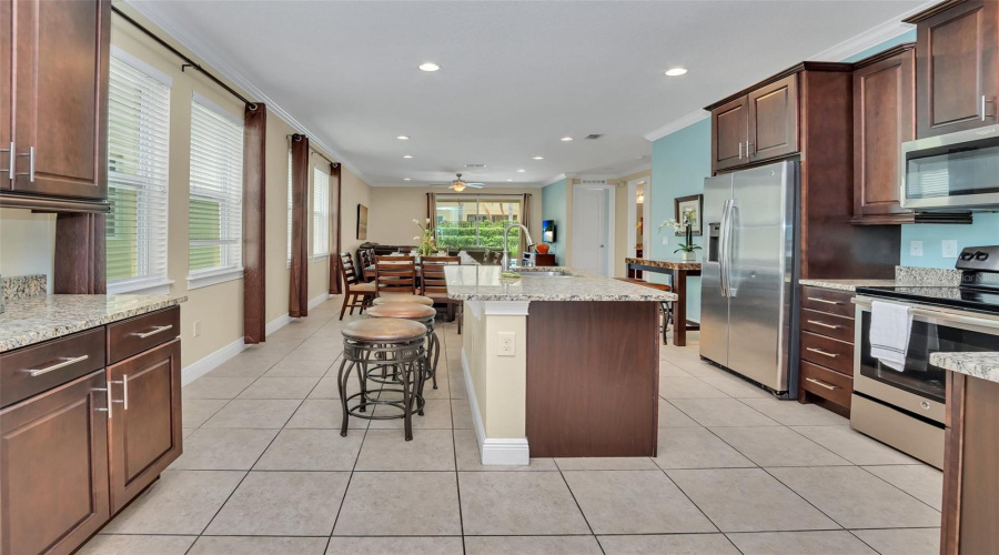 KISSIMMEE, Florida 34747, 8 Bedrooms Bedrooms, ,7 BathroomsBathrooms,Residential,For Sale,NOVI,0,MFRTB8518783