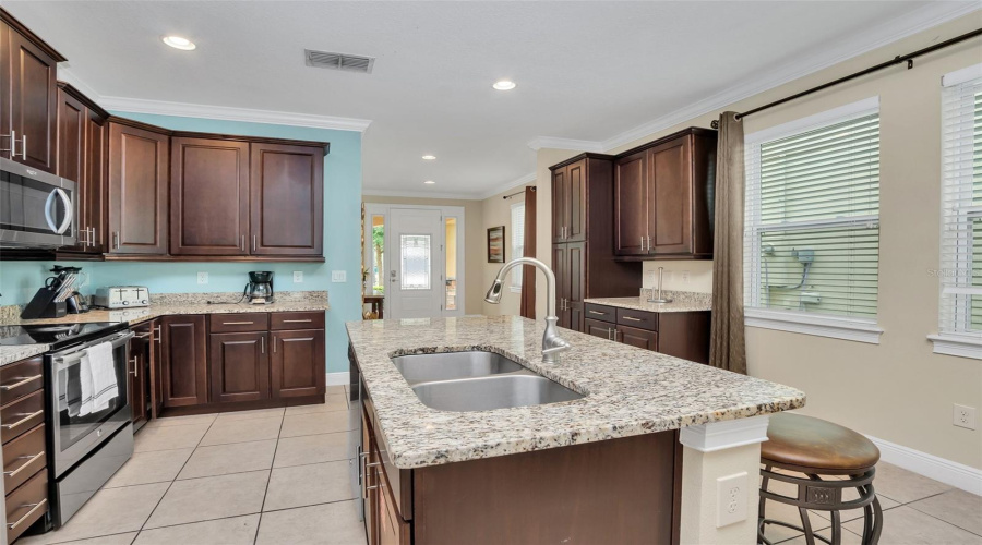 KISSIMMEE, Florida 34747, 8 Bedrooms Bedrooms, ,7 BathroomsBathrooms,Residential,For Sale,NOVI,0,MFRTB8518783