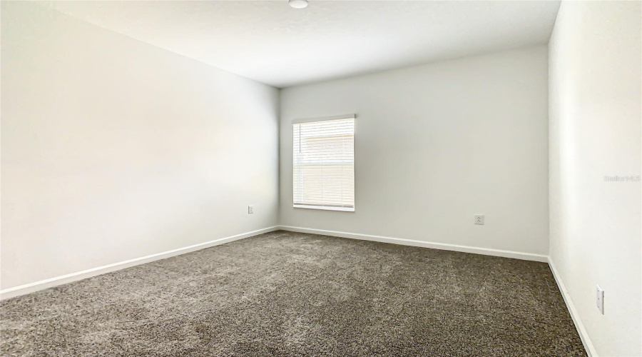 DAVENPORT, Florida 33837, 4 Bedrooms Bedrooms, ,2 BathroomsBathrooms,Residential,For Sale,BURNEY FALLS,0,MFRS5151720