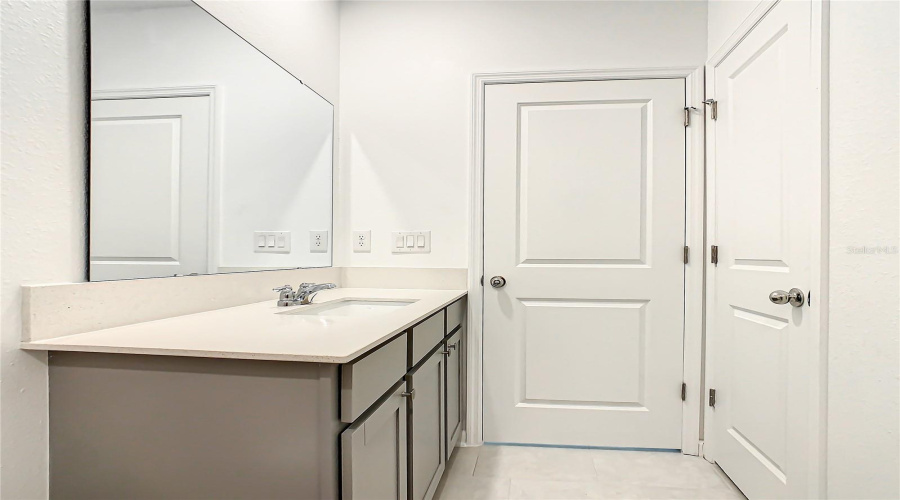 DAVENPORT, Florida 33837, 4 Bedrooms Bedrooms, ,2 BathroomsBathrooms,Residential,For Sale,BURNEY FALLS,0,MFRS5151720