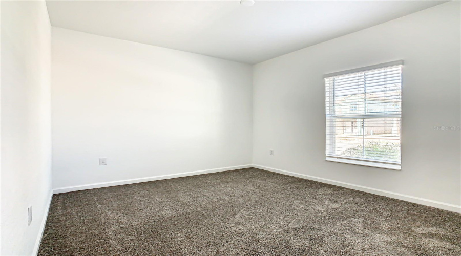 DAVENPORT, Florida 33837, 4 Bedrooms Bedrooms, ,2 BathroomsBathrooms,Residential,For Sale,BURNEY FALLS,0,MFRS5151720