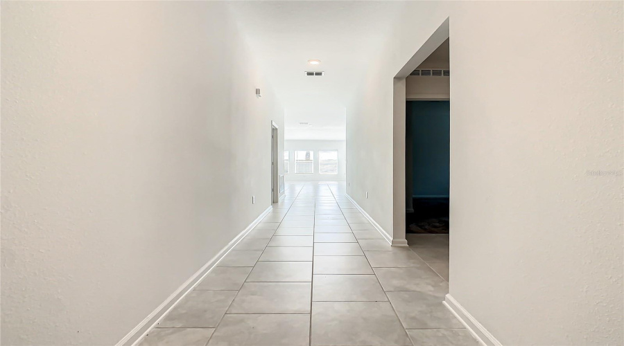 DAVENPORT, Florida 33837, 4 Bedrooms Bedrooms, ,2 BathroomsBathrooms,Residential,For Sale,BURNEY FALLS,0,MFRS5151720
