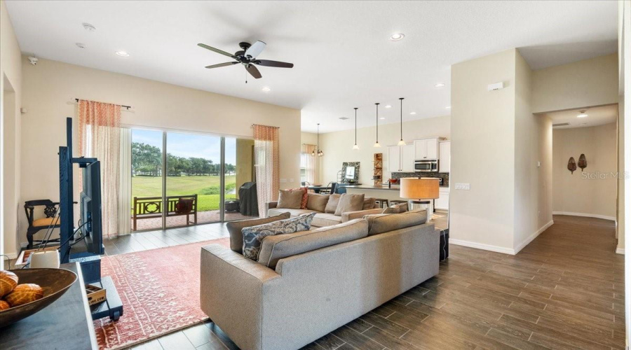 KISSIMMEE, Florida 34746, 3 Bedrooms Bedrooms, ,2 BathroomsBathrooms,Residential,For Sale,BOWFIN,0,MFRS5151840