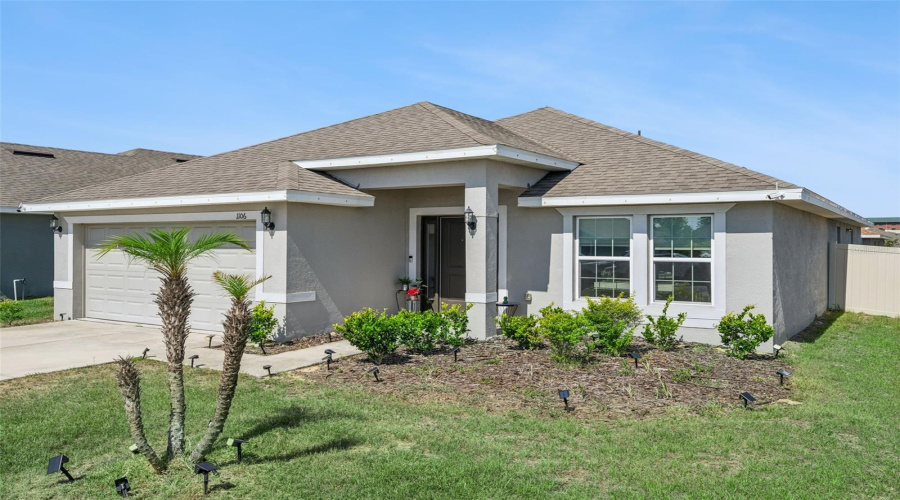 DAVENPORT, Florida 33837, 4 Bedrooms Bedrooms, ,3 BathroomsBathrooms,Residential,For Sale,CITRUS LANDINGS,0,MFRO6416129