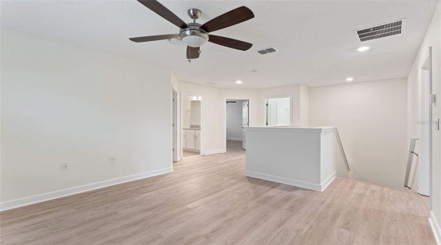 DAVENPORT, Florida 33896, 3 Bedrooms Bedrooms, ,2 BathroomsBathrooms,Residential,For Sale,BETH PAGE,0,MFRS5151718
