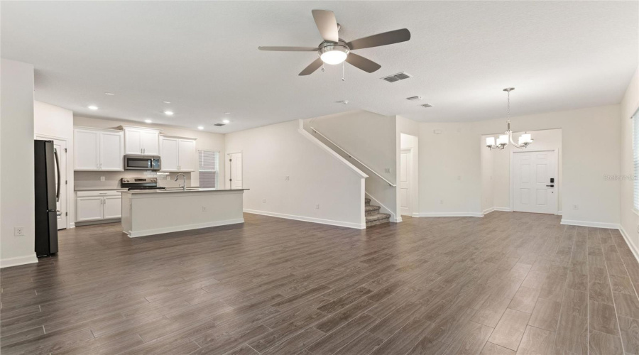 DAVENPORT, Florida 33896, 3 Bedrooms Bedrooms, ,2 BathroomsBathrooms,Residential,For Sale,BETH PAGE,0,MFRS5151718