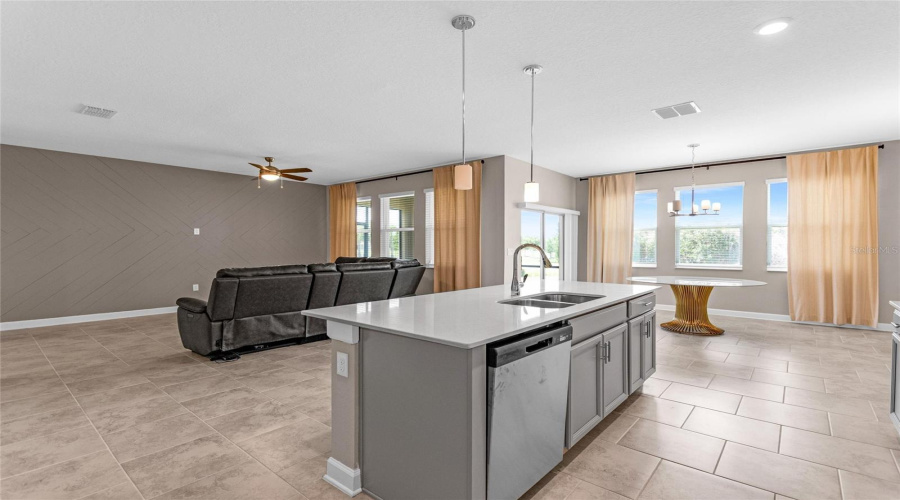 DAVENPORT, Florida 33896, 4 Bedrooms Bedrooms, ,2 BathroomsBathrooms,Residential,For Sale,BETH PAGE LN,0,MFRS5151831