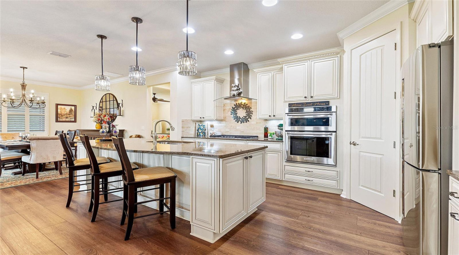 DAVENPORT, Florida 33837, 3 Bedrooms Bedrooms, ,2 BathroomsBathrooms,Residential,For Sale,ZAMORA,0,MFRS5151818