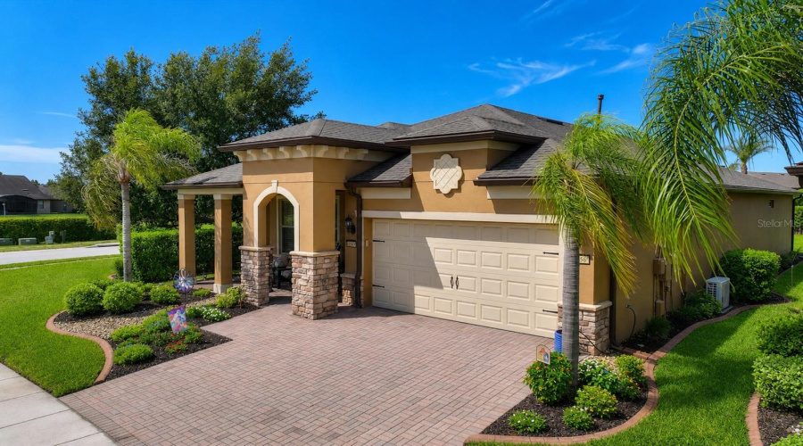 DAVENPORT, Florida 33837, 3 Bedrooms Bedrooms, ,2 BathroomsBathrooms,Residential,For Sale,ZAMORA,0,MFRS5151818