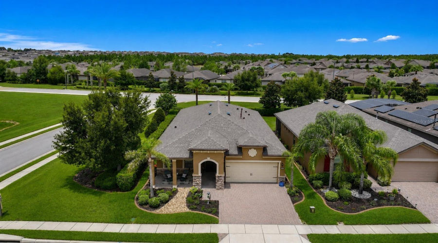 DAVENPORT, Florida 33837, 3 Bedrooms Bedrooms, ,2 BathroomsBathrooms,Residential,For Sale,ZAMORA,0,MFRS5151818