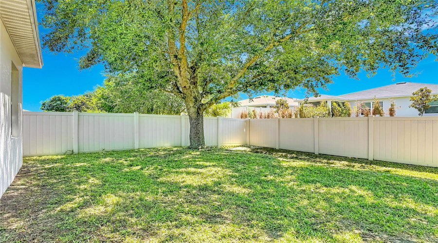DAVENPORT, Florida 33896, 3 Bedrooms Bedrooms, ,2 BathroomsBathrooms,Residential,For Sale,TAMARIND,0,MFRC7527281