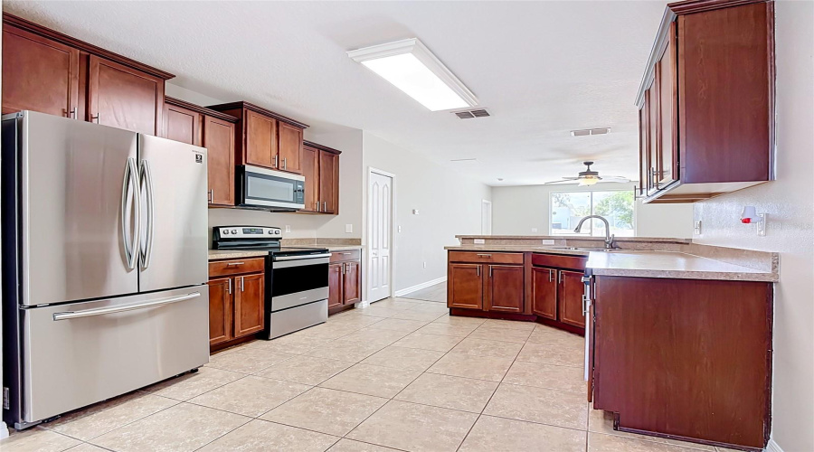 DAVENPORT, Florida 33896, 3 Bedrooms Bedrooms, ,2 BathroomsBathrooms,Residential,For Sale,TAMARIND,0,MFRC7527281