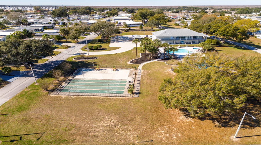 DAVENPORT, Florida 33897, 4 Bedrooms Bedrooms, ,2 BathroomsBathrooms,Residential,For Sale,HIGHWAY 27,0,MFRO6378237