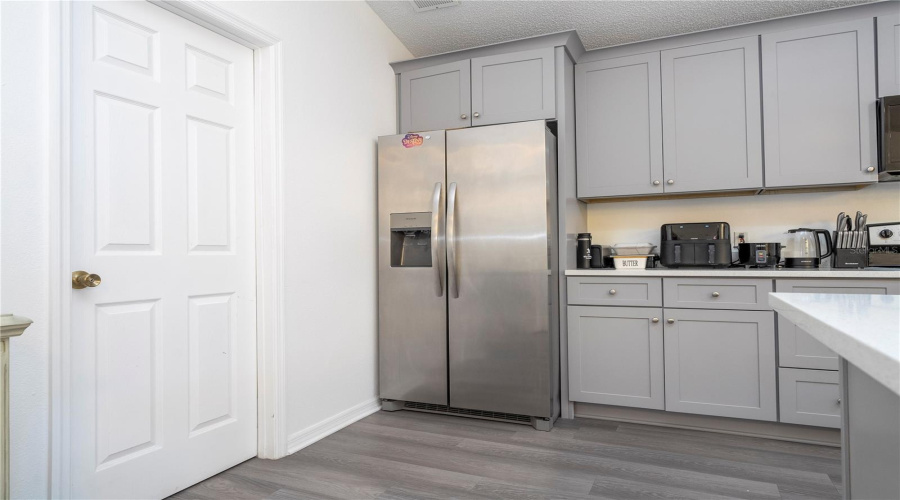 DAVENPORT, Florida 33897, 4 Bedrooms Bedrooms, ,2 BathroomsBathrooms,Residential,For Sale,HIGHWAY 27,0,MFRO6378237