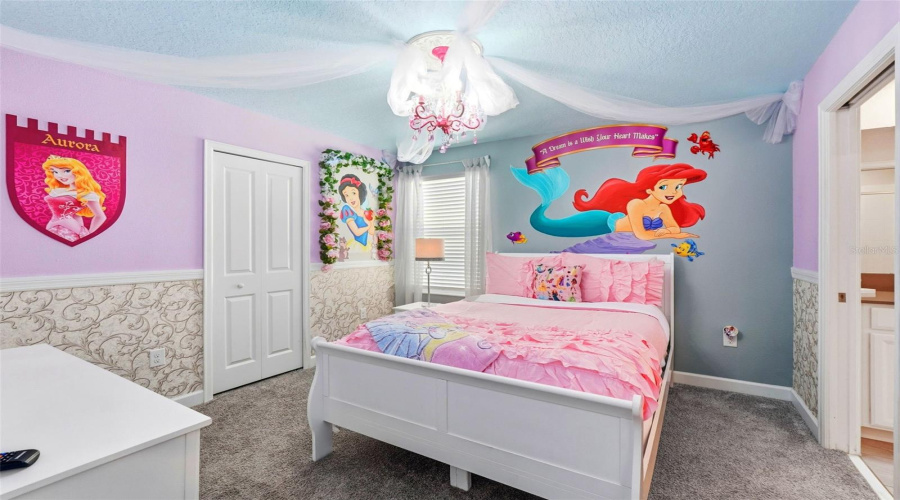 DAVENPORT, Florida 33896, 8 Bedrooms Bedrooms, ,6 BathroomsBathrooms,Residential,For Sale,DROP SHOT,0,MFRGC541195