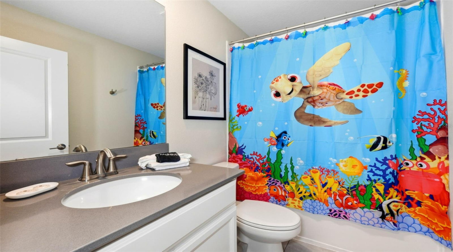 DAVENPORT, Florida 33896, 8 Bedrooms Bedrooms, ,6 BathroomsBathrooms,Residential,For Sale,DROP SHOT,0,MFRGC541195