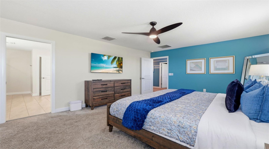 DAVENPORT, Florida 33896, 8 Bedrooms Bedrooms, ,6 BathroomsBathrooms,Residential,For Sale,DROP SHOT,0,MFRGC541195