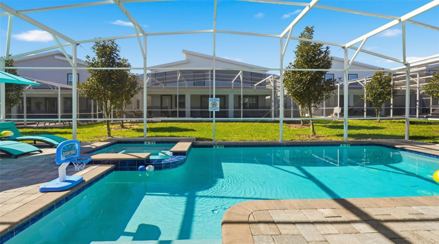 DAVENPORT, Florida 33896, 8 Bedrooms Bedrooms, ,6 BathroomsBathrooms,Residential,For Sale,DROP SHOT,0,MFRGC541195