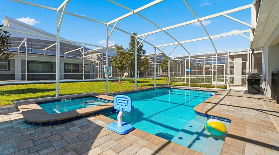 DAVENPORT, Florida 33896, 8 Bedrooms Bedrooms, ,6 BathroomsBathrooms,Residential,For Sale,DROP SHOT,0,MFRGC541195