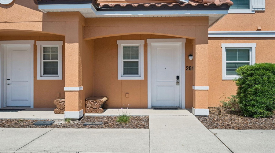KISSIMMEE, Florida 34746, 2 Bedrooms Bedrooms, ,2 BathroomsBathrooms,Residential,For Sale,BUGATTI,0,MFRS5151918