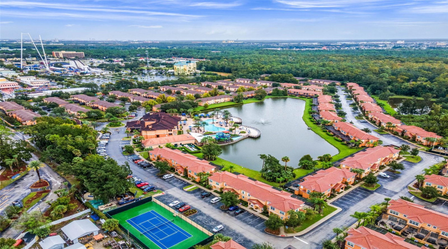 KISSIMMEE, Florida 34746, 2 Bedrooms Bedrooms, ,2 BathroomsBathrooms,Residential,For Sale,BUGATTI,0,MFRS5151918