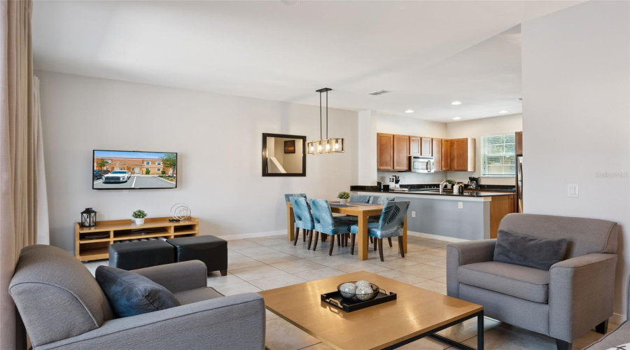 KISSIMMEE, Florida 34746, 2 Bedrooms Bedrooms, ,2 BathroomsBathrooms,Residential,For Sale,BUGATTI,0,MFRS5151918