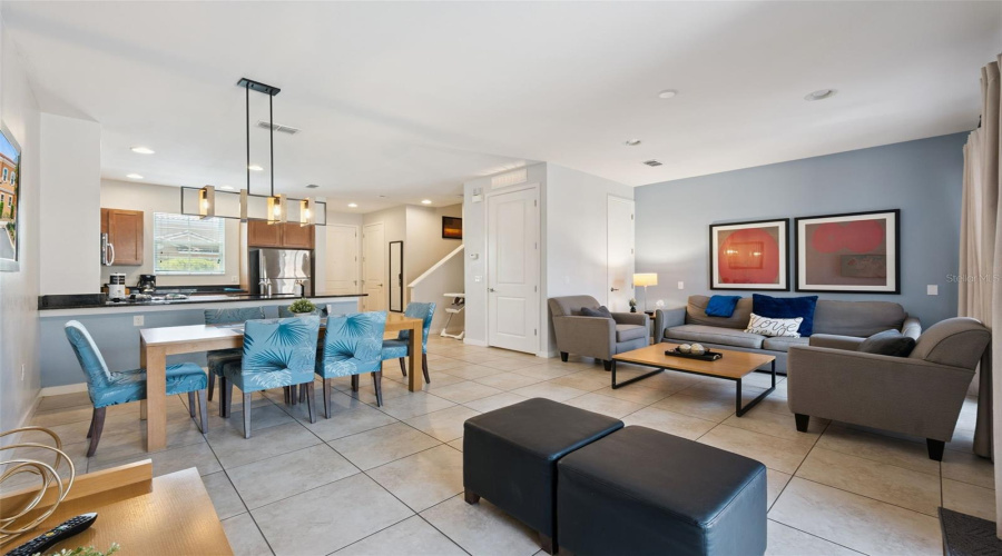 KISSIMMEE, Florida 34746, 2 Bedrooms Bedrooms, ,2 BathroomsBathrooms,Residential,For Sale,BUGATTI,0,MFRS5151918