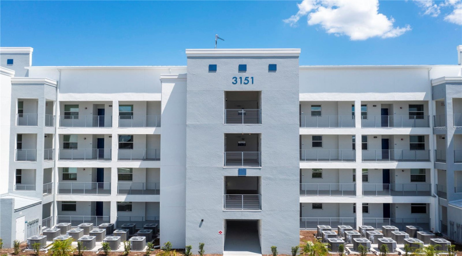 KISSIMMEE, Florida 34746, 2 Bedrooms Bedrooms, ,2 BathroomsBathrooms,Residential,For Sale,PARADOX,0,MFRS5151649