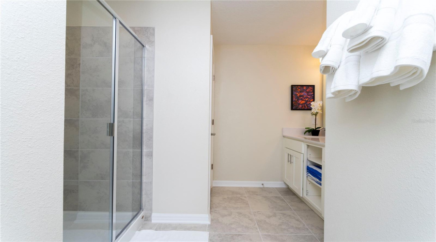 KISSIMMEE, Florida 34746, 2 Bedrooms Bedrooms, ,2 BathroomsBathrooms,Residential,For Sale,PARADOX,0,MFRS5151649