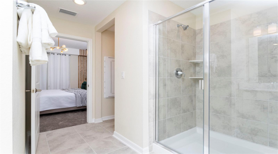 KISSIMMEE, Florida 34746, 2 Bedrooms Bedrooms, ,2 BathroomsBathrooms,Residential,For Sale,PARADOX,0,MFRS5151649