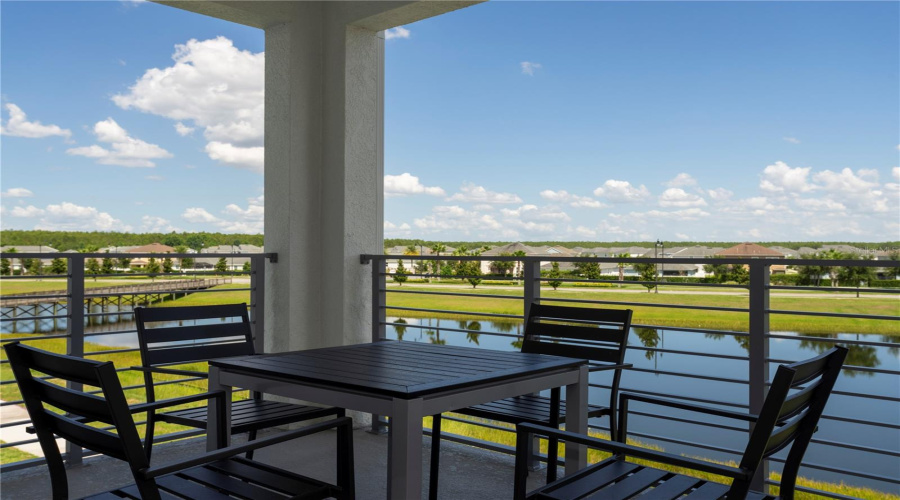 KISSIMMEE, Florida 34746, 2 Bedrooms Bedrooms, ,2 BathroomsBathrooms,Residential,For Sale,PARADOX,0,MFRS5151649