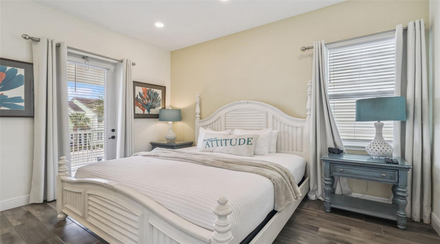 KISSIMMEE, Florida 34747, 2 Bedrooms Bedrooms, ,2 BathroomsBathrooms,Residential,For Sale,KNEE DEEP,0,MFRS5151963